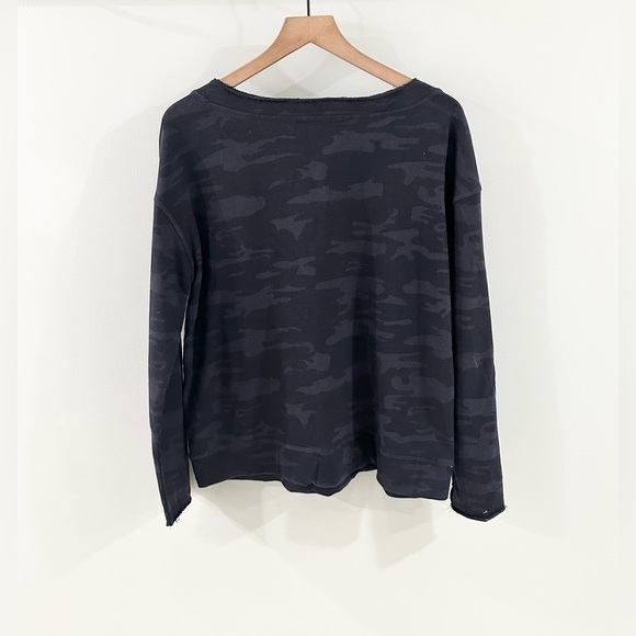 Sanctuary Lace Up Camo Sweatshirt Navy Size Medium - Picture 6 of 6